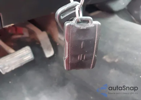 2014 Chevrolet Silverado 1500 1Lt z USA, uszkodzony, nr VIN 3GCUKREC4EG420835